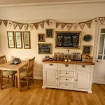 Bed and Breakfast Craiglands Bed And Breakfast, 4*