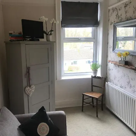 Craiglands Bed And Breakfast, *