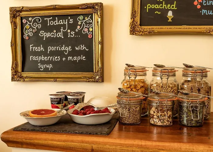 Craiglands Bed And Breakfast, 4*